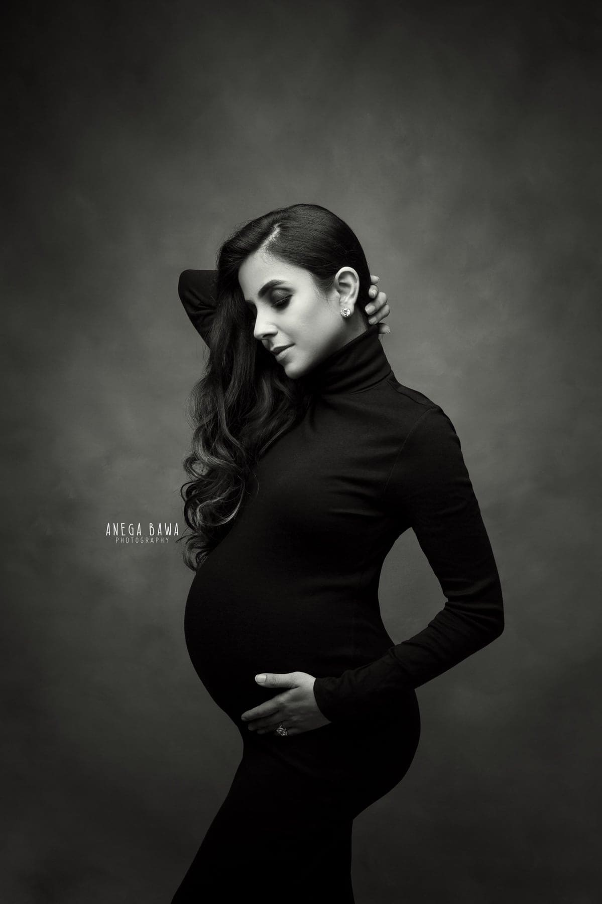 Glamour Maternity Photographer in Delhi - Anega Bawa Photography