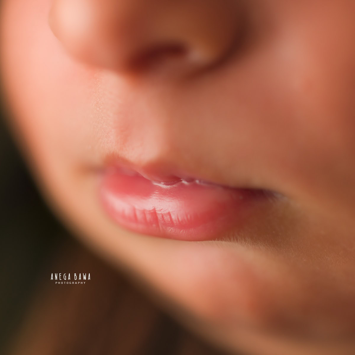 Newborn Photography in Delhi: Close-up of cute lips captured by Anega Bawa Photography in Gurgaon Noida.