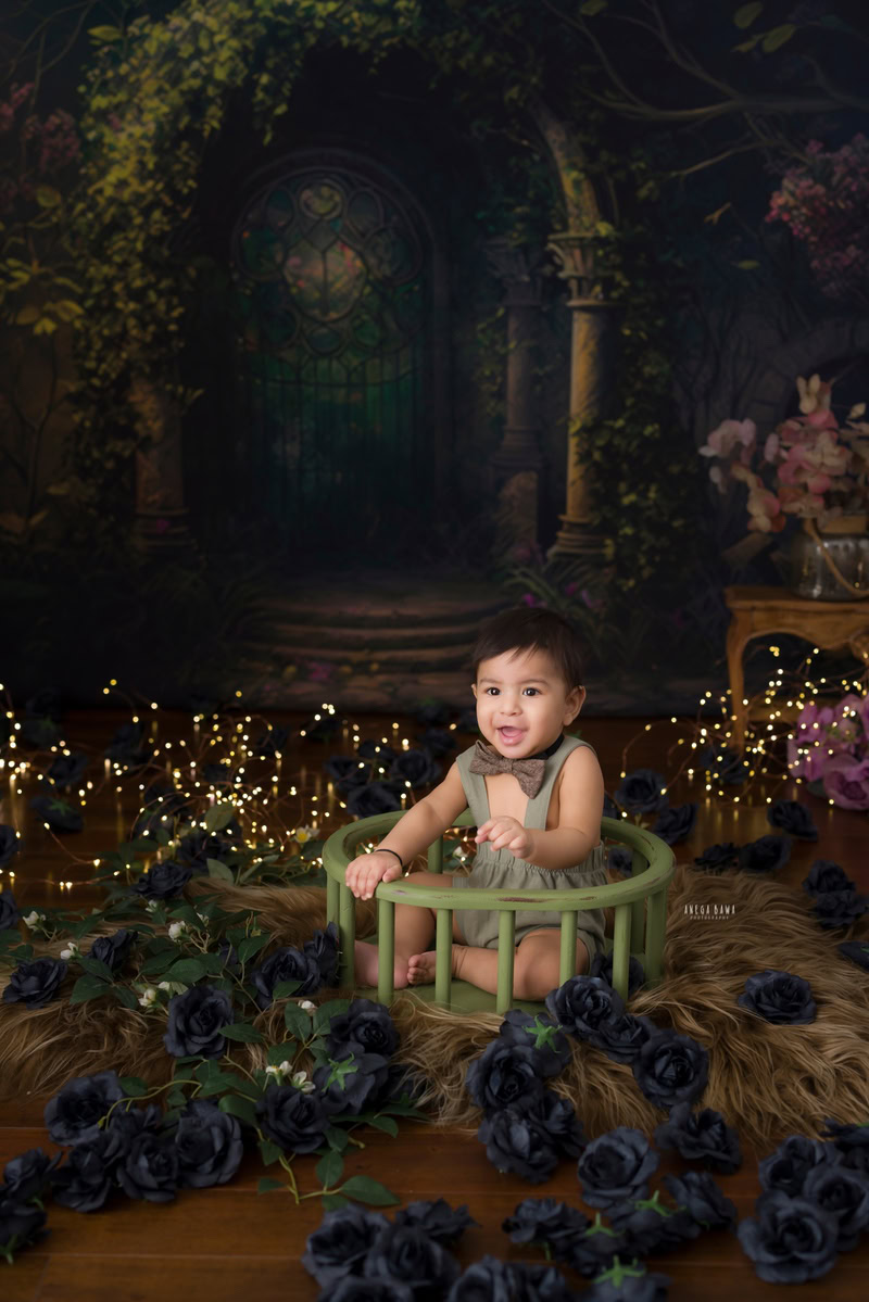 Immerse yourself in the enchanting world of sitter photography in Delhi and Gurgaon with Anega Bawa Photography. Picture your 10-month-old boy nestled in a green cot, illuminated by twinkling fairy lights, against a warm brown backdrop. These captivating moments will be cherished forever.